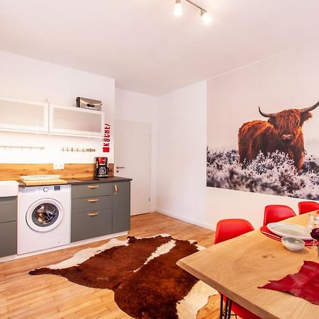 Modern & Spacious Apartment For Up To 8 Persons 维尔茨堡 外观 照片
