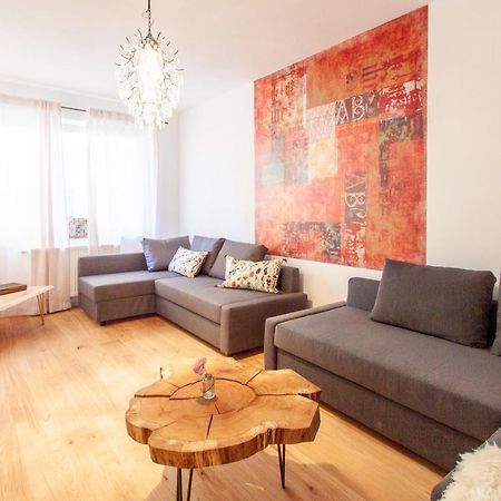Modern & Spacious Apartment For Up To 8 Persons 维尔茨堡 外观 照片